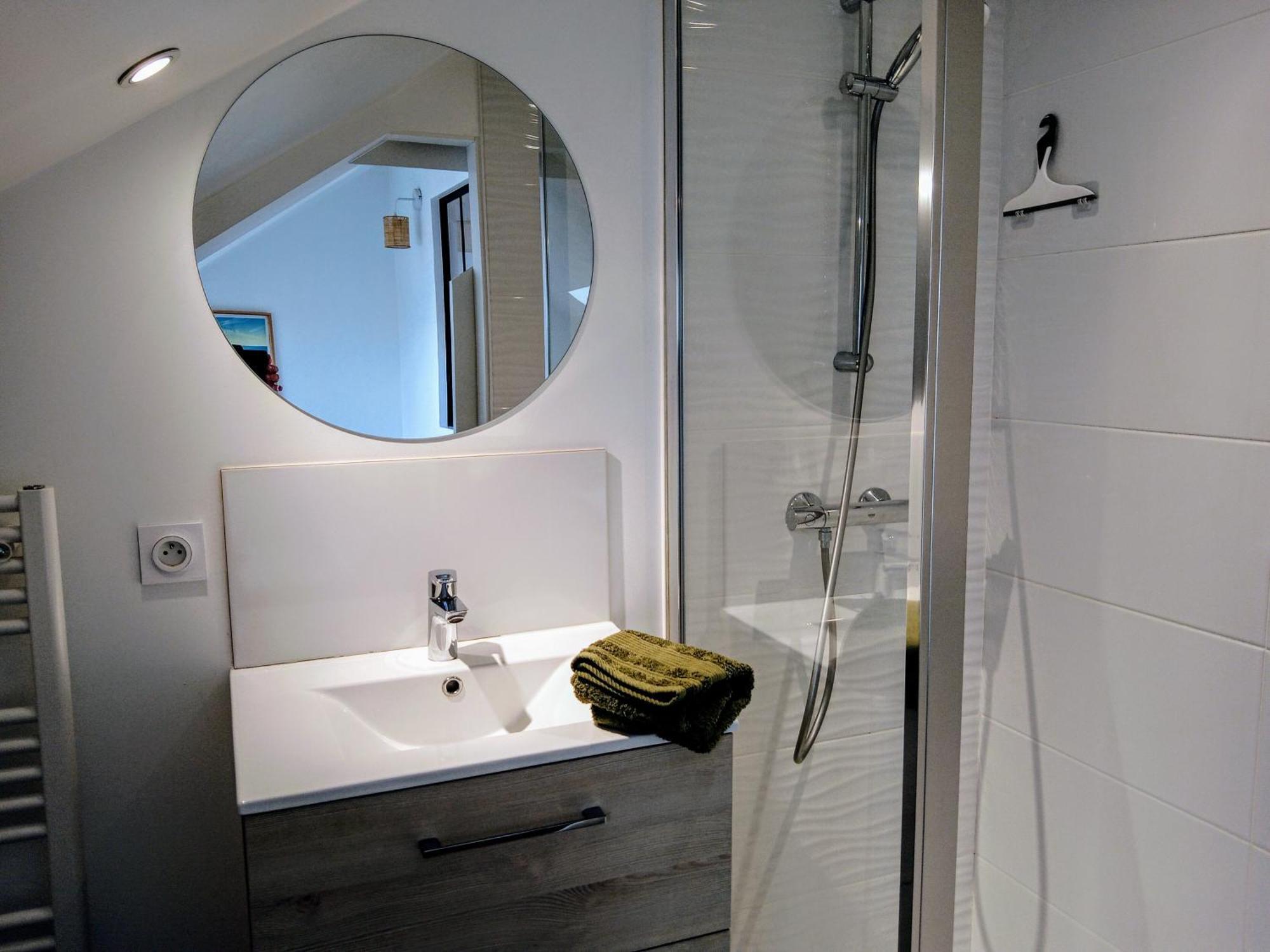 Les Studios De La Gare Linge Cafe The Inclus Wifi Vannes Esterno foto